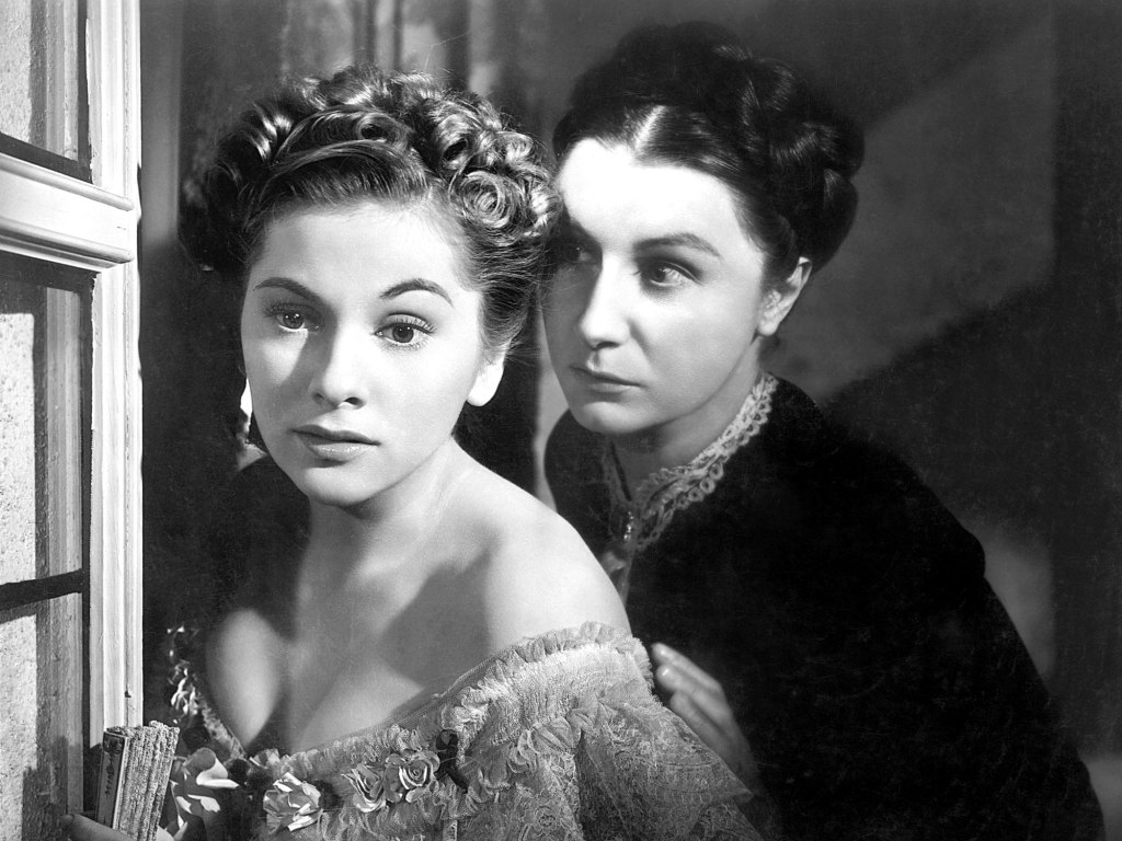 Joan Fontaine haunted in Rebecca