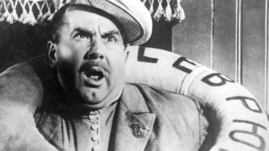 Scene from Volga (1938)